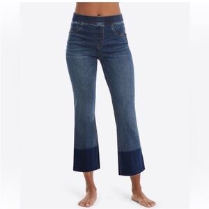 NWOT SPANX Blue Crop Flare Jeans Pull On Stretch SZ M